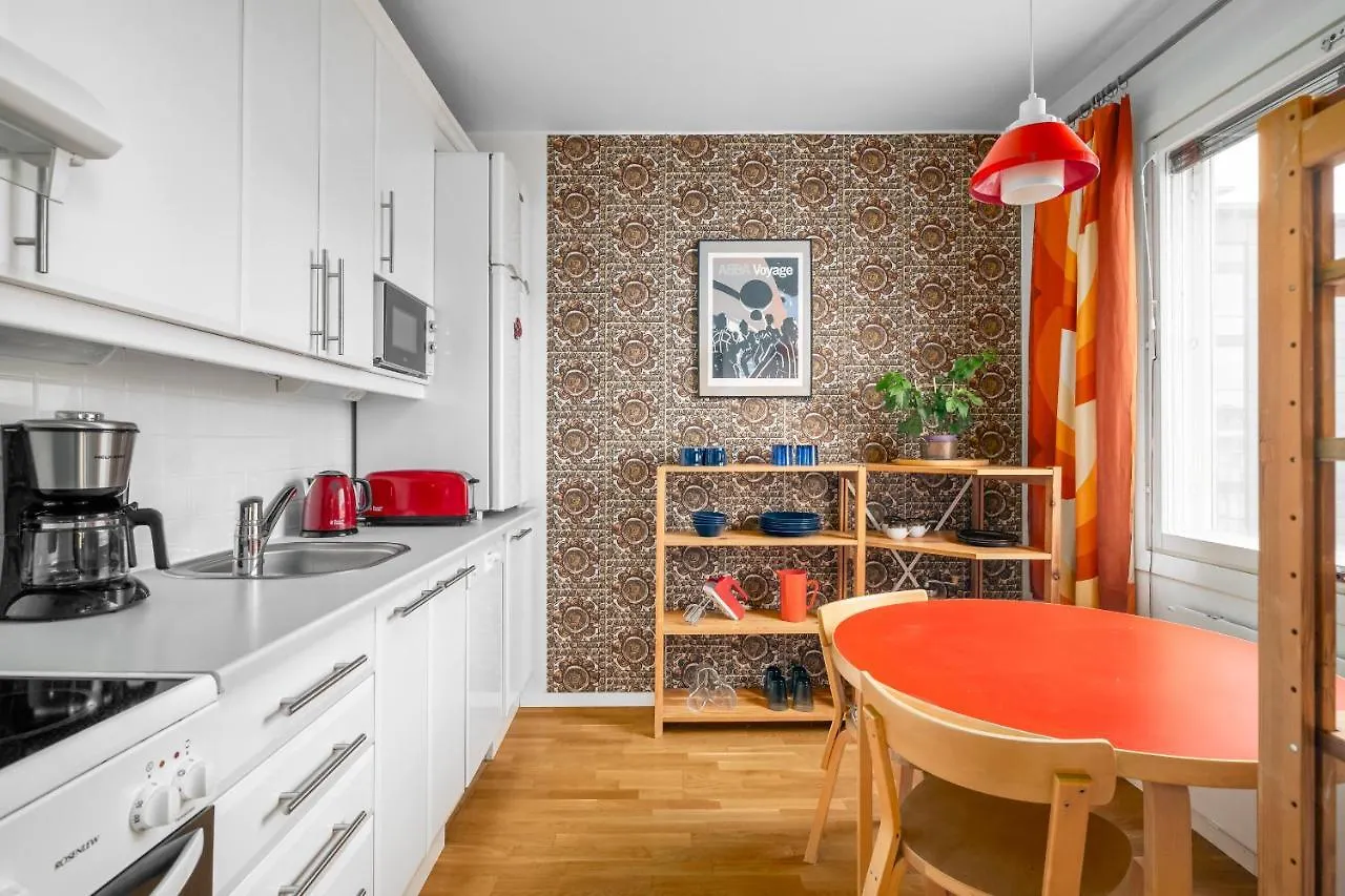 Wehost Spacious Traveller'S Hq Above Metro @Vilhonvuorenkuja 16 Apartment Helsinki