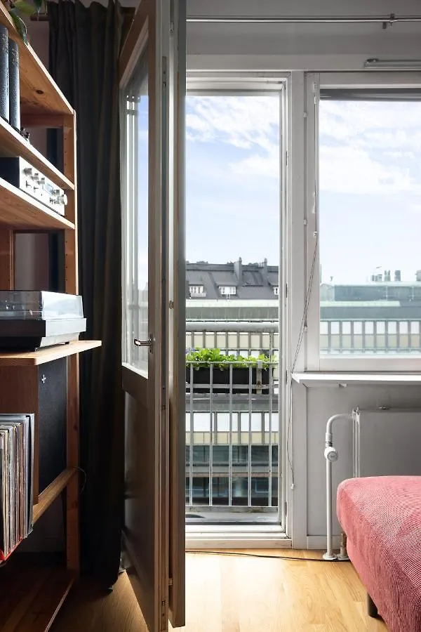 Wehost Spacious Traveller'S Hq Above Metro @Vilhonvuorenkuja 16 Apartment Helsinki Finland